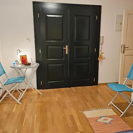 2 Min Center Just In, Old Town Walk Private C Δωμάτια σε οικογενειακή κατοικία Πράγα